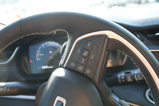 Used 2024 Jeep Grand Cherokee Altitude AWD/4WD image 29