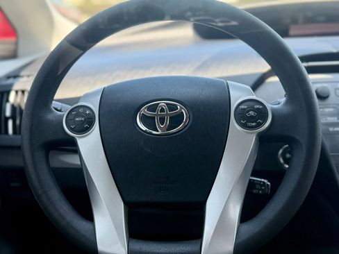Used 2010 Toyota Prius Two image 15