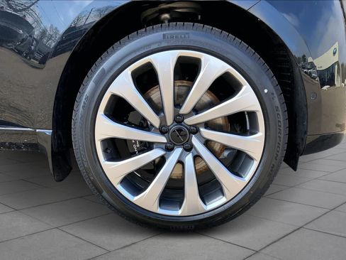 New 2026 Land Rover Range Rover SE AWD/4WD image 15