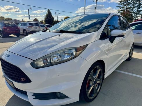 Used 2014 Ford Fiesta ST image 4