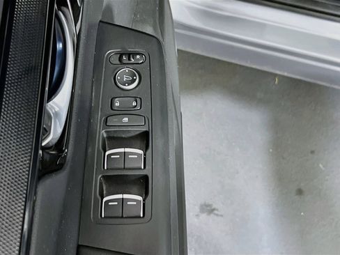 Used 2023 Honda CR-V Sport Touring image 18