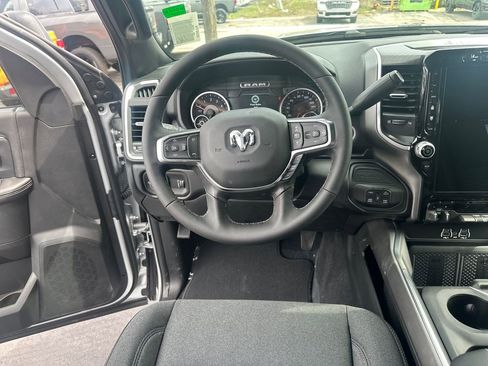New 2026 RAM 2500 Big Horn AWD/4WD image 15