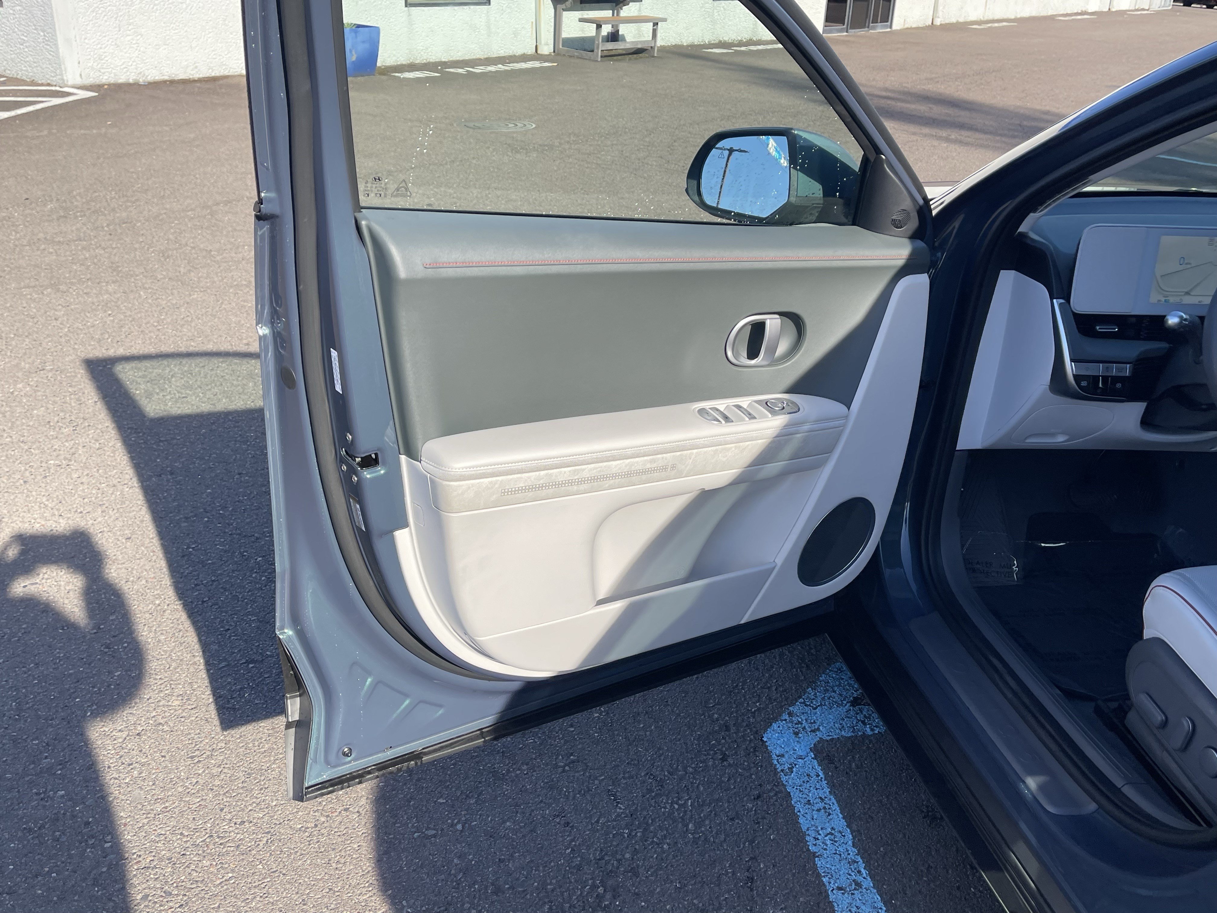 Certified 2023 Hyundai Ioniq 5 SEL w/ Cargo Package AWD/4WD image 16