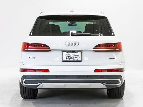 Used 2023 Audi Q7 2.0T Premium w/ Convenience Package AWD/4WD image 30