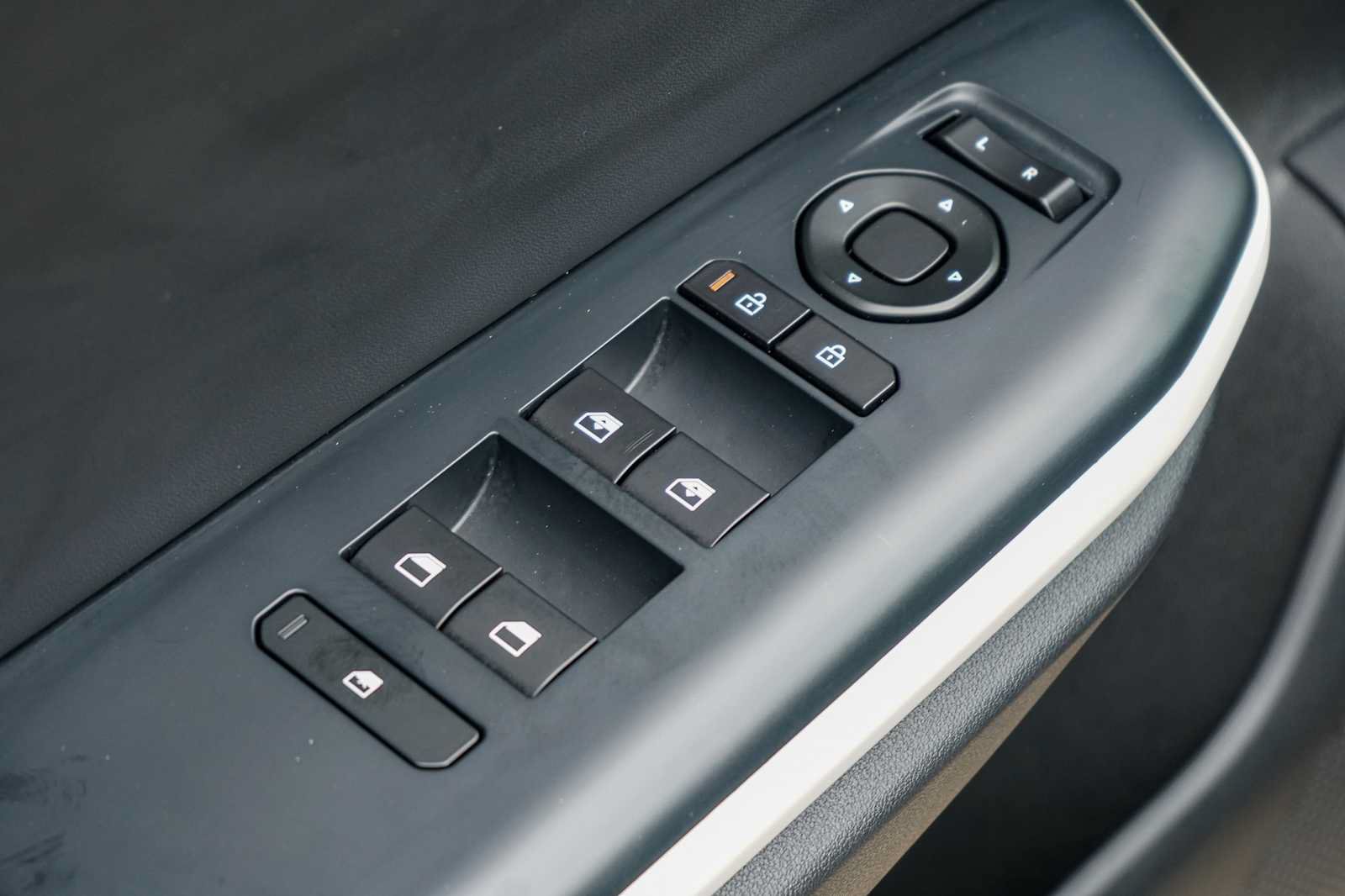Used 2025 Kia K4 GT-Line w/ GT-Line Sunroof Package FWD image 16