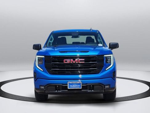 Used 2023 GMC Sierra 1500 Elevation AWD/4WD image 6