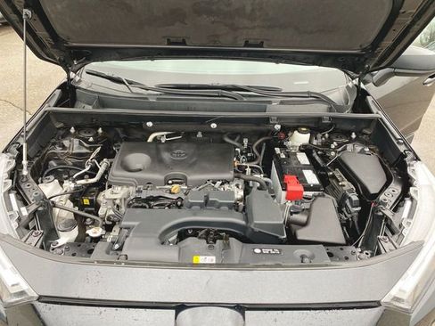 Used 2024 Toyota RAV4 LE image 27