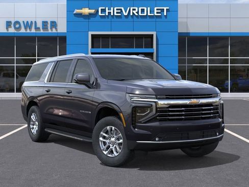 New 2026 Chevrolet Suburban LT w/ Comfort Package AWD/4WD image 7