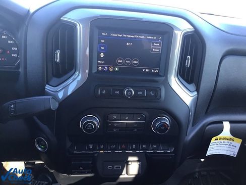 Used 2024 Chevrolet Silverado 2500 W/T w/ WT Convenience Package image 26