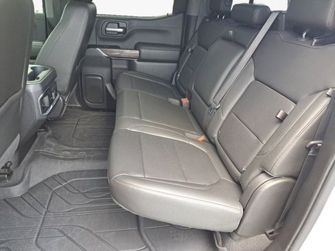 Used 2019 Chevrolet Silverado 1500 LTZ w/ LTZ Convenience Package image 12