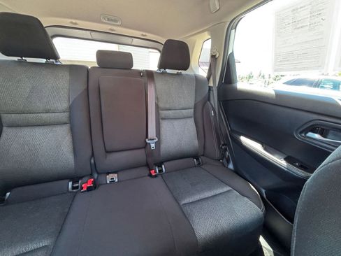 Used 2025 Nissan Rogue SV AWD/4WD image 39