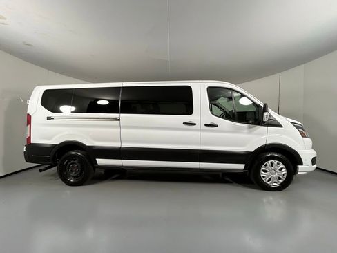 Used 2023 Ford Transit 350 XLT image 8