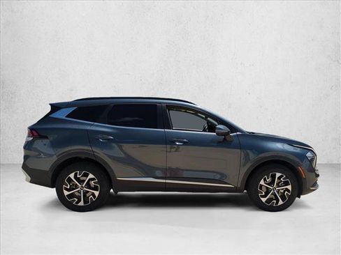 Used 2023 Kia Sportage EX w/ EX Premium Package AWD/4WD image 4