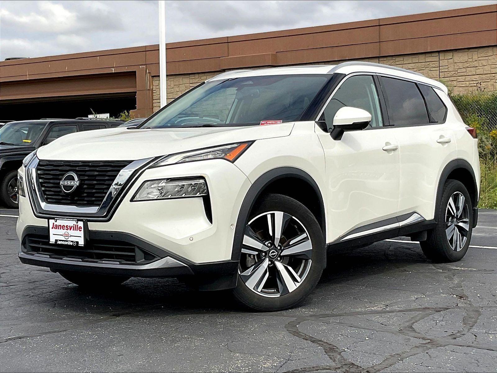 Used 2023 Nissan Rogue SL w/ SL Premium Package AWD/4WD image 2