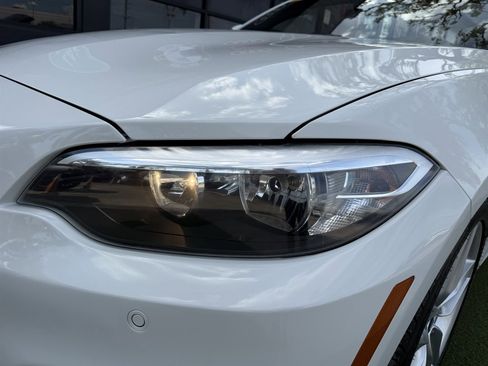 Used 2017 BMW 230i Convertible RWD image 14
