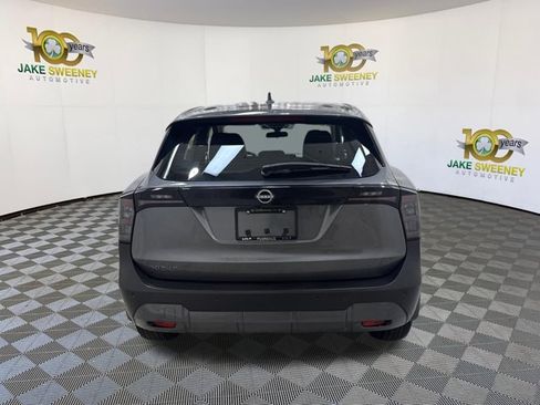 Used 2025 Nissan Kicks S w/ Charging Package FWD image 9