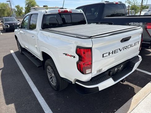 Used 2024 Chevrolet Colorado LT w/ LT Convenience Package II image 4