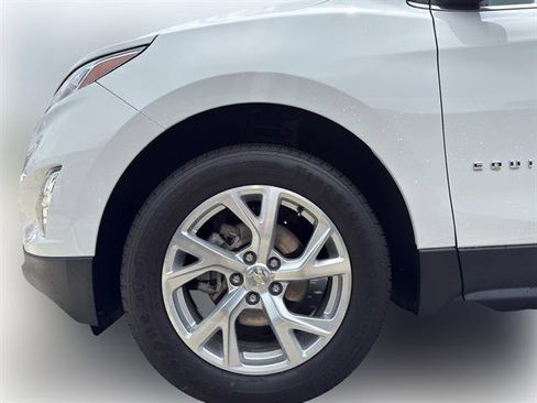 Used 2021 Chevrolet Equinox Premier image 4