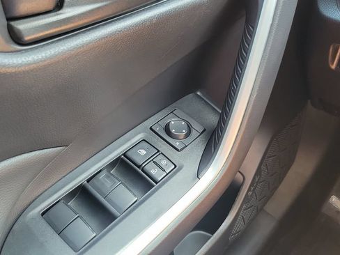 Certified 2025 Toyota RAV4 LE FWD image 19