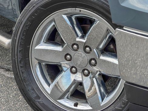 Used 2013 GMC Sierra 1500 SLE w/ Power Tech Package image 8