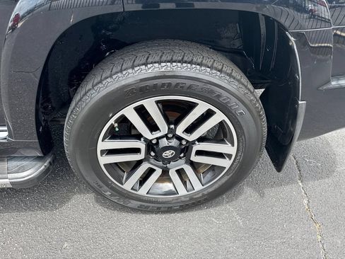 Used 2016 Toyota 4Runner Limited AWD/4WD image 20