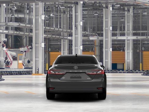 New 2026 Toyota Camry XLE image 11