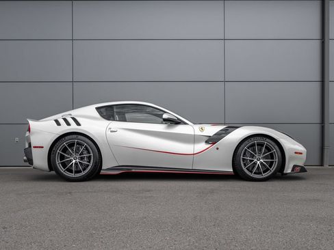 Used 2016 Ferrari F12tdf RWD image 4