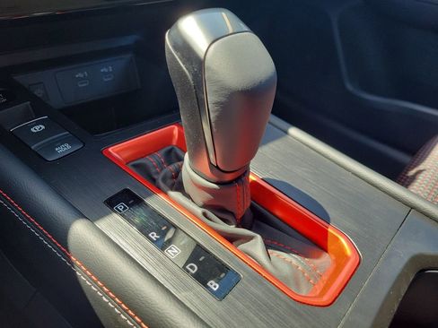 New 2026 Nissan Kicks SR FWD image 31