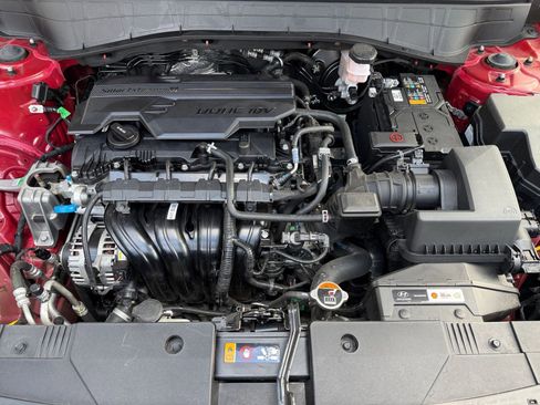 Used 2025 Hyundai Kona SEL image 28