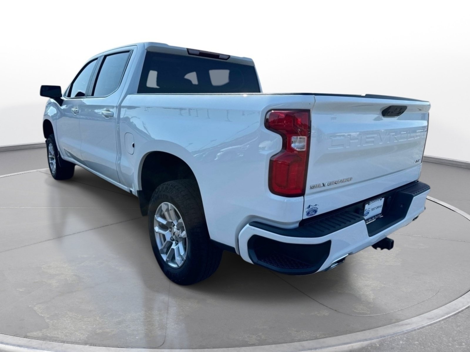 Used 2023 Chevrolet Silverado 1500 RST AWD/4WD image 6