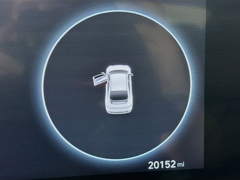 Used 2023 Hyundai Ioniq 6 SEL image 16