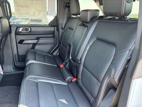 New 2026 Ford Bronco Outer Banks AWD/4WD image 16