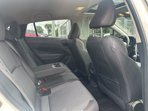 Used 2024 Subaru Crosstrek 2.0i Premium AWD/4WD image 8