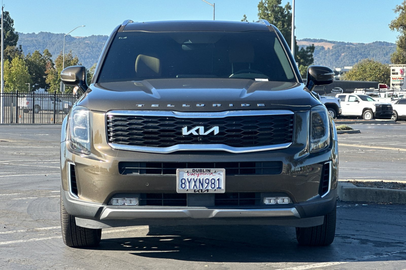 Used 2022 Kia Telluride SX w/ Towing Package FWD image 9