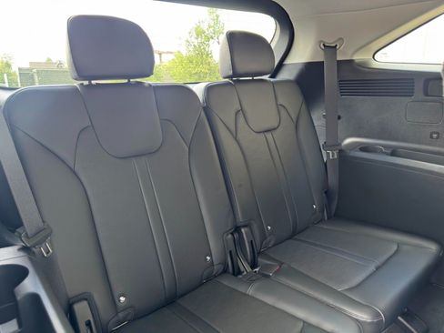 Used 2025 Kia Sorento S w/ Panoramic Sunroof Package AWD/4WD image 38
