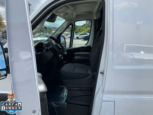 Used 2025 RAM ProMaster 2500 w/ Convenience Group FWD image 13