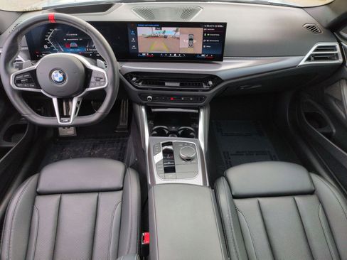 Used 2025 BMW M440i Coupe w/ Premium Package image 29