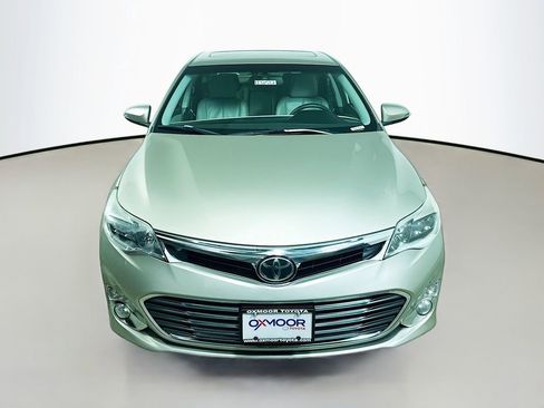 Used 2013 Toyota Avalon Limited image 2