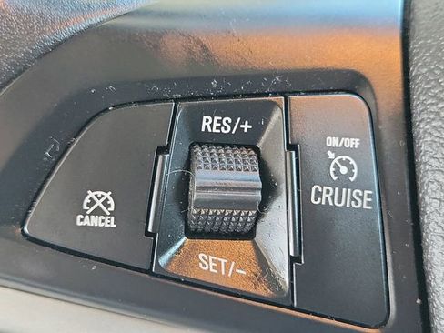 Used 2020 Chevrolet Sonic LT FWD image 8