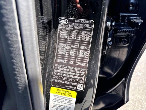 Used 2023 Land Rover Discovery Sport SE AWD/4WD image 34