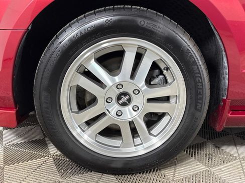Used 2006 Ford Mustang GT Premium RWD image 12