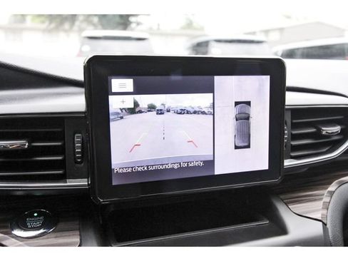 Used 2020 Ford Explorer Limited RWD image 24