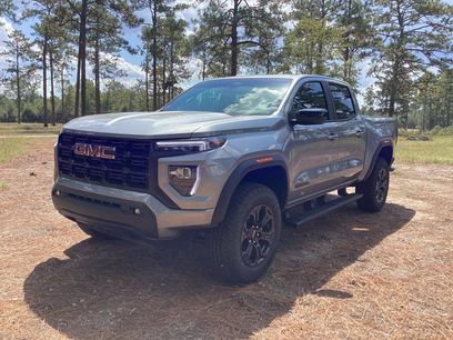 New 2025 GMC Canyon Elevation w/ Convenience Package