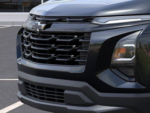 New 2026 Chevrolet Equinox LT w/ Convenience Package II image 15