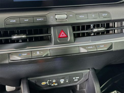 Certified 2025 Kia K4 EX FWD image 16