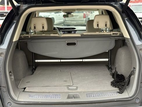 Used 2019 Cadillac XT5 Premium Luxury image 32