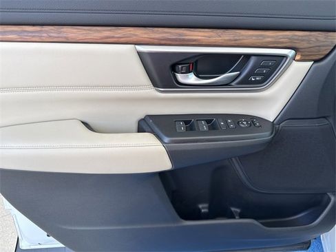 Used 2021 Honda CR-V Touring image 18