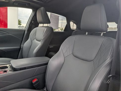 Used 2023 Lexus RX 350 Premium w/ Cold Area Package AWD/4WD image 7