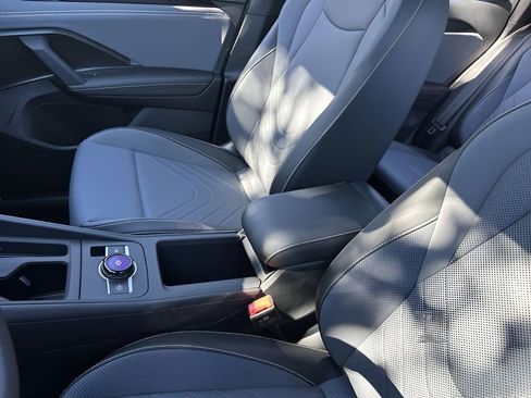New 2026 Volkswagen Tiguan SE R-Line FWD image 21