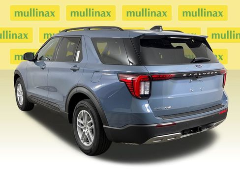New 2026 Ford Explorer Active w/ Active Comfort Package RWD image 10